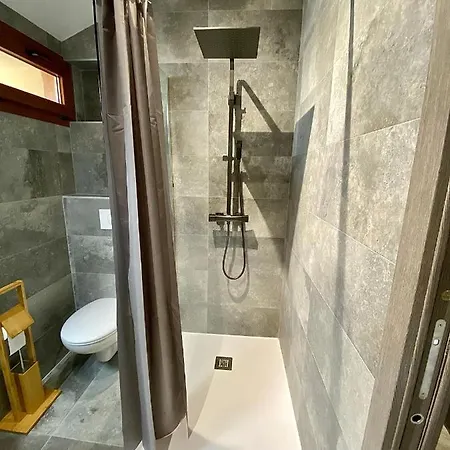 Chambre D'Hote Village לינה וארוחת בוקר San-Martino-di-Lota